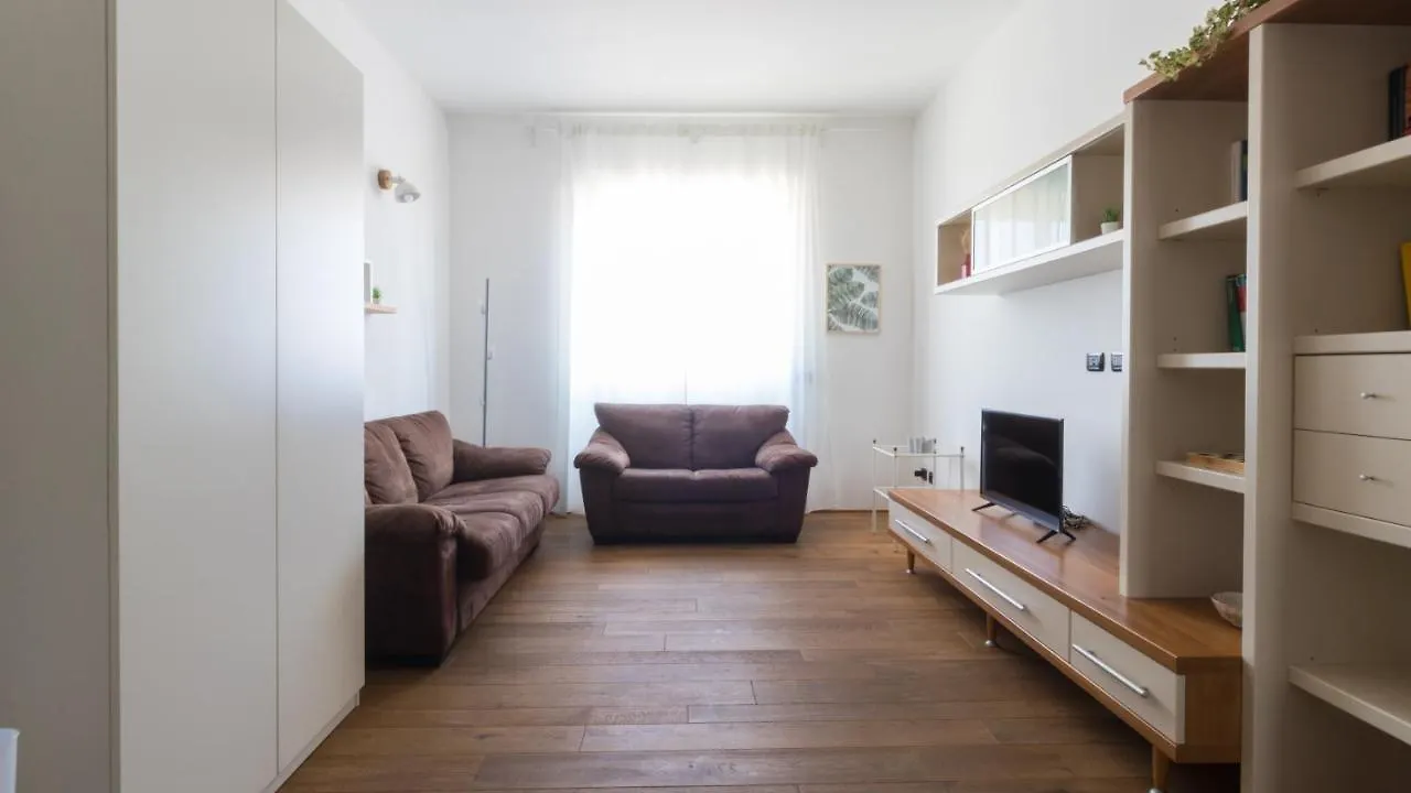 Appartamento Italianway - Corsica 61 Milano Italia