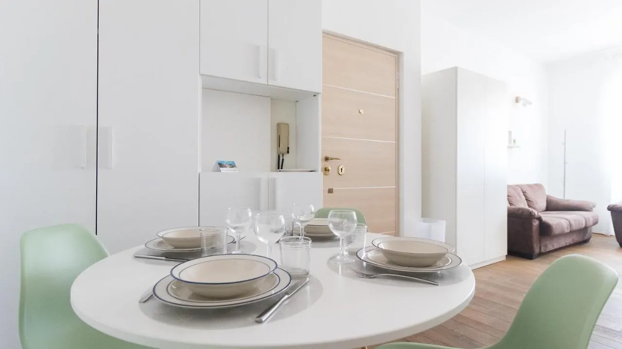 Appartamento Italianway - Corsica 61 Milano Italia